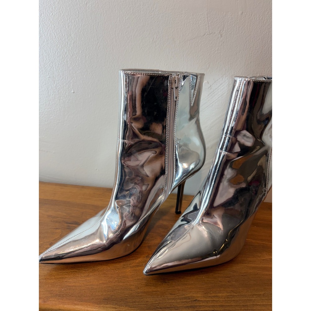 INC International Concepts Holand Silver Metallic Pointed Toe Stiletto Boot 8.5